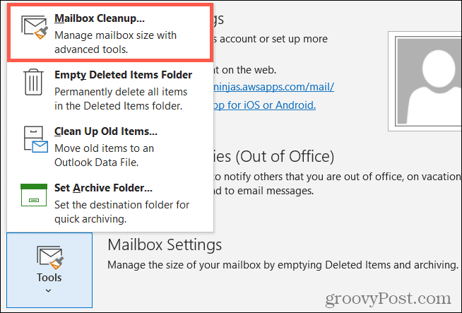 Nástroje, Vyčištění schránky v Outlooku